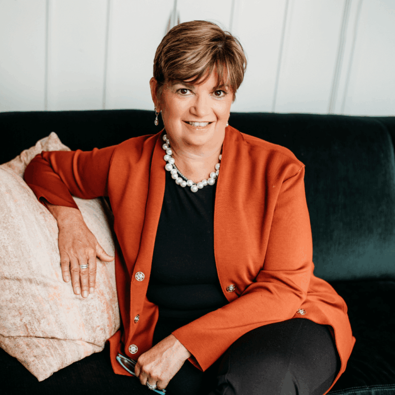 Maureen Huminik